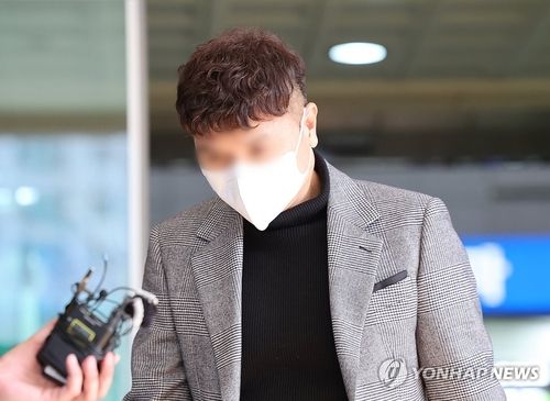 '회삿돈 횡령' 박수홍 친형 징역