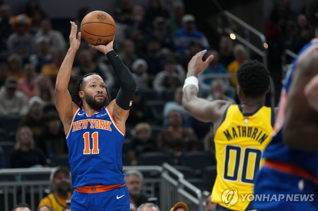 제일런 브런슨(11번)의 슛