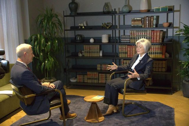 미국 조지아주 현지언론과 인터뷰하는 강경화 주미대사