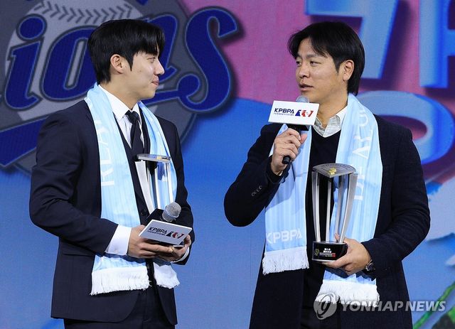 '리얼글러브어워드' 베터리 상 삼성 원태인, 강민호