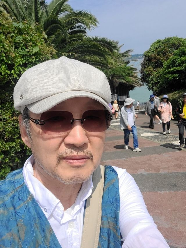 '우리 노래 전시회' 낸 들국화 최성원