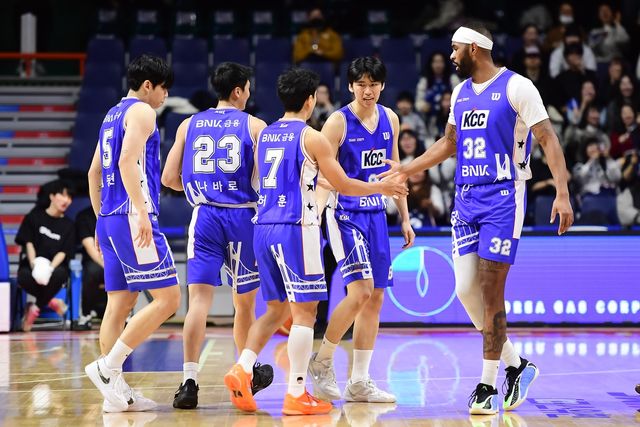 6연승 달린 프로농구 KCC