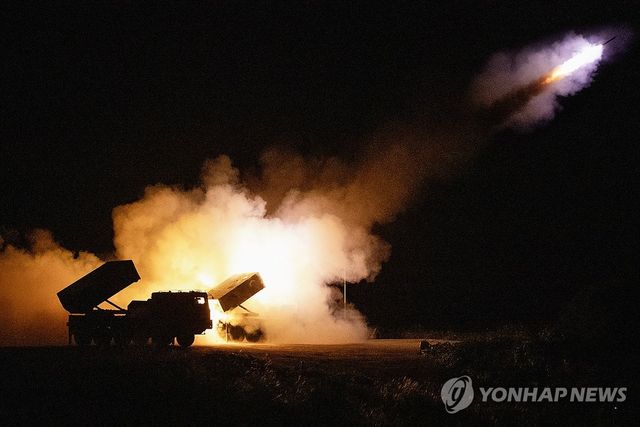 다연장로켓 천무 실사격