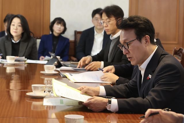 金총리, '자살 예방대책' 국책연구기관 전문가 간담회 개최