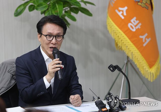 김민석 국무총리, 119구급대원과의 현장간담회