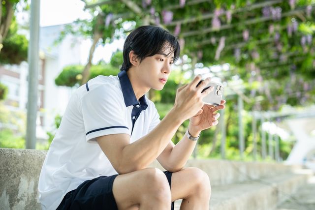 영화 '오늘 밤, 세계에서 이 사랑이 사라진다 해도' 속 한 장면