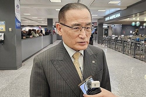 미국에서 취재진 질문에 답하는 위성락 안보실장