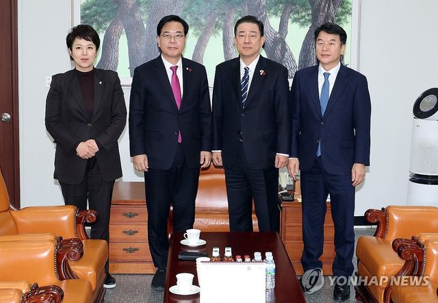 회동 갖는 여야 원내대표