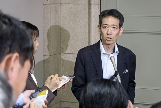 일본 재무성의 미무라 아쓰시 재무관