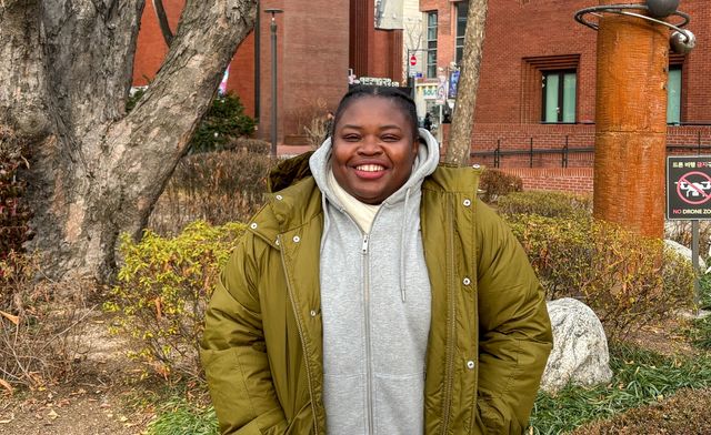 연합뉴스와 인터뷰하는 소리꾼 로르