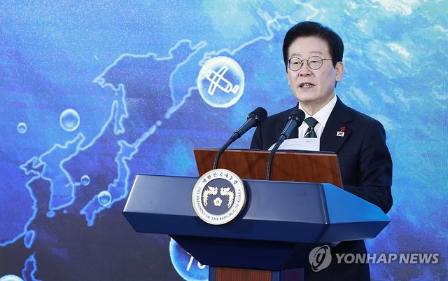 이재명 대통령, 부산 해수부 개청 축사