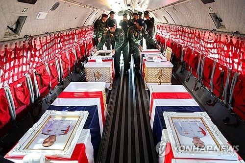 캄보디아와 교전 중 숨진 태국 군인들 