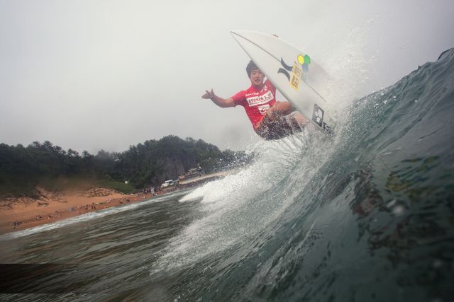 제주 중문 해수욕장의 서퍼