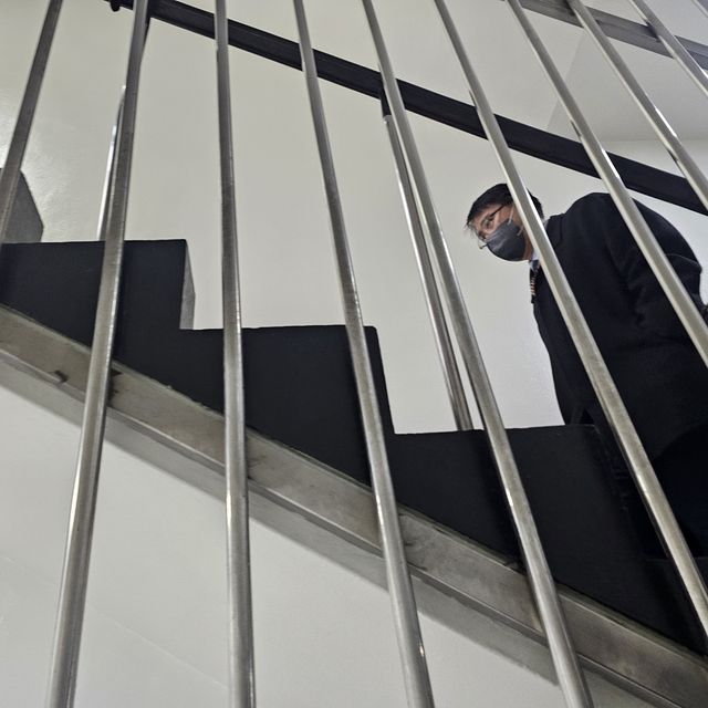 경찰 출석한 통일교 측 송광석 전 IAPP 회장