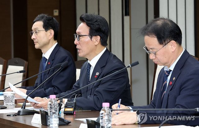 김민석 총리, 자살 예방 관계 장관회의 주재