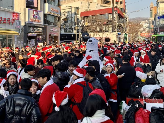 '몰래 산타 대작전' 자원봉사자들