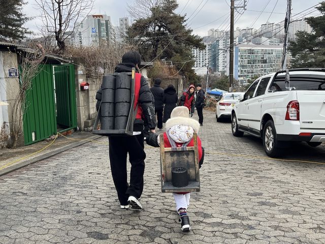 연탄은 가장 따뜻한 크리스마스 선물