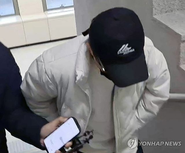 지적장애인 자매에 성범죄 의혹 장애인 야학 교장 영장실질심사