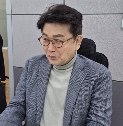연합뉴스와 [삶] 인터뷰 중인 김경록 미래에셋 자산운용 고문