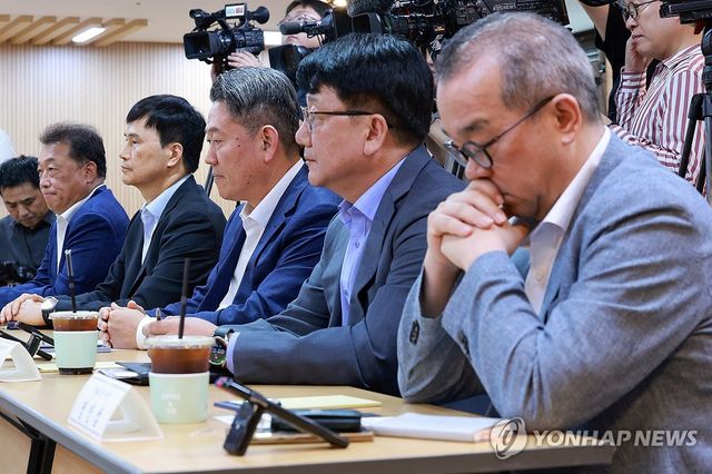 노란봉투법 관련 고용노동부 차관 발언 듣는 CEO들