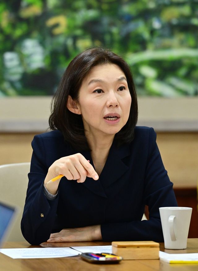 연합뉴스와 인터뷰하는 최호정 서울시의회 의장