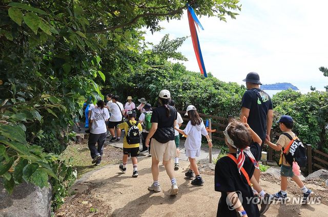 지난 9월 21일 제주올레 7코스에서 열린 어린이 걷기축제