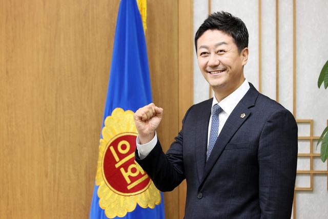 김진경 경기도의회 의장