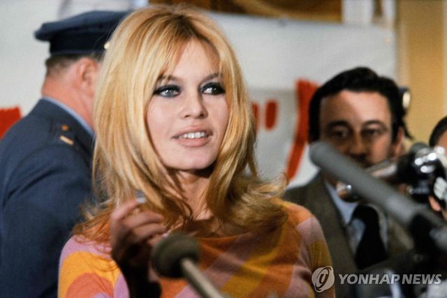 브리지트 바르도(1965년)