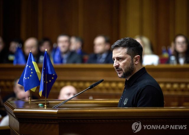 우크라이나 의회서 연설하는 젤렌스키 대통령