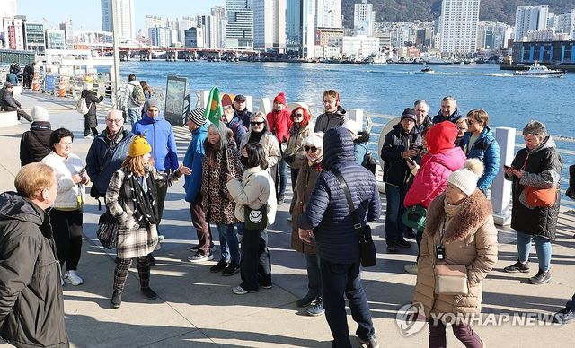 부산 찾은 외국인 관광객