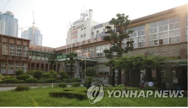 부산 부전도서관 전경