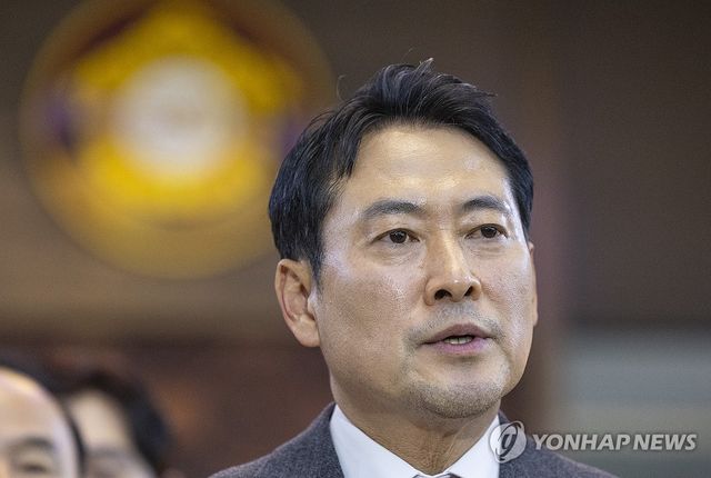 내란전담재판부법 24시간 필리버스터 마친 장동혁 대표