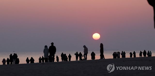 새해 해맞이는 강릉 경포에서