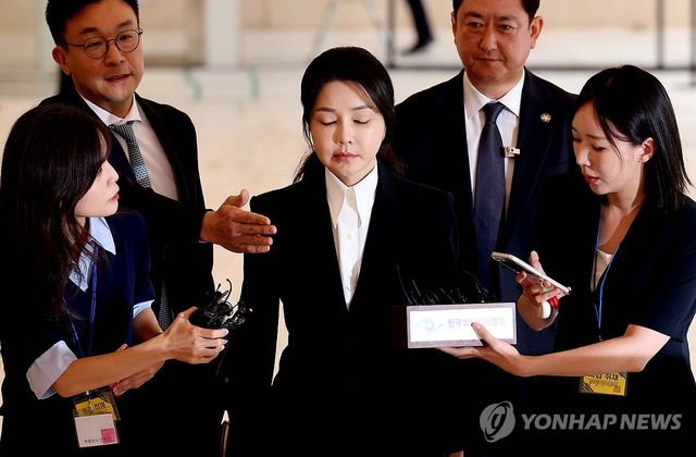 김건희, 특검 출석