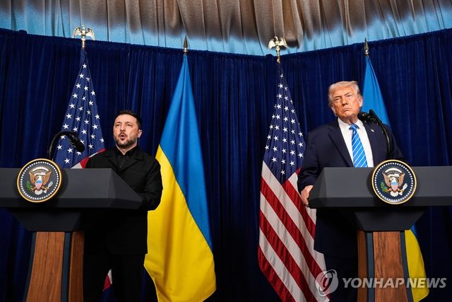 회담 결과 설명하는 트럼프-젤렌스키 대통령