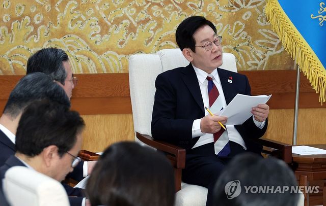 이재명 대통령, 청와대 첫 출근