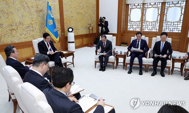 청와대로 출근한 이재명 대통령