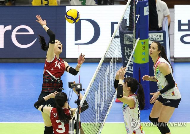 공격하는 양효진