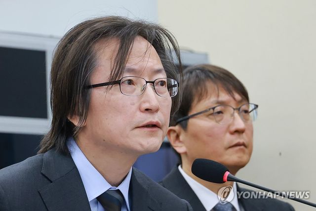 의원 질의에 답하는 주병기 공정거래위원장