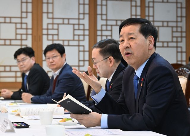 구윤철 부총리, 기획재정부 공공·유관기관 보고회