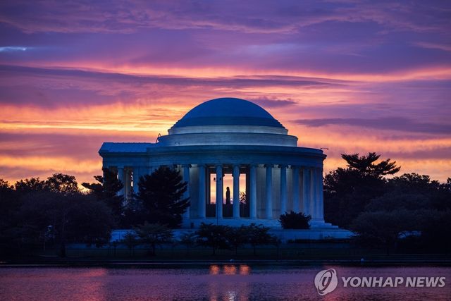 워싱턴 DC의 토머스 제퍼슨 기념관