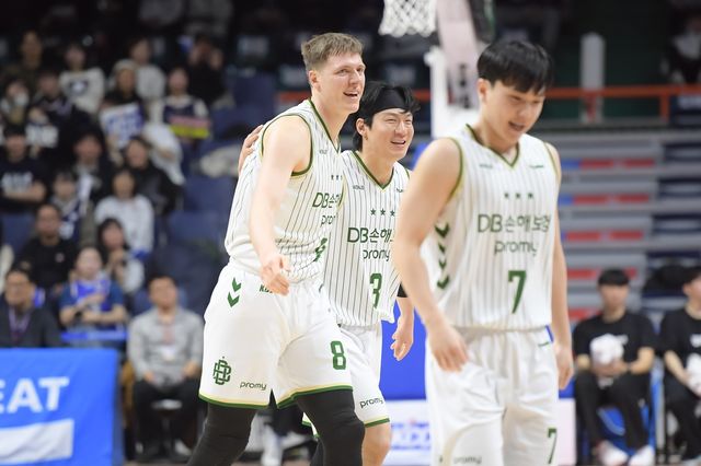 DB의 헨리 엘런슨