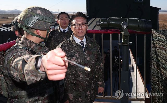 군사대비태세 점검 나선 김민석 국무총리