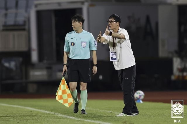 광주FC 이정효 감독