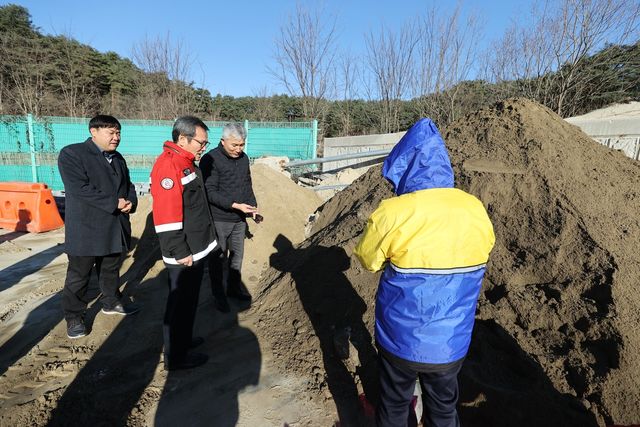 제설 전진기지 방문한 김홍규 시장