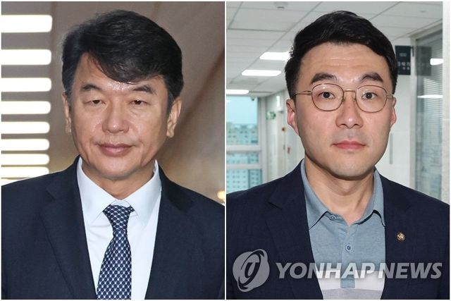 더불어민주당 문진석 원내수석부대표(왼쪽)와 김남국 전 대통령실 디지털소통비서관