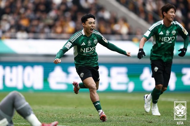 포효하는 이동준