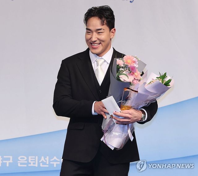 한은회 최고의 신인상 수상한 안현민