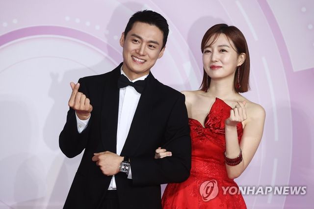 오상진(좌)·김소영(우) 부부