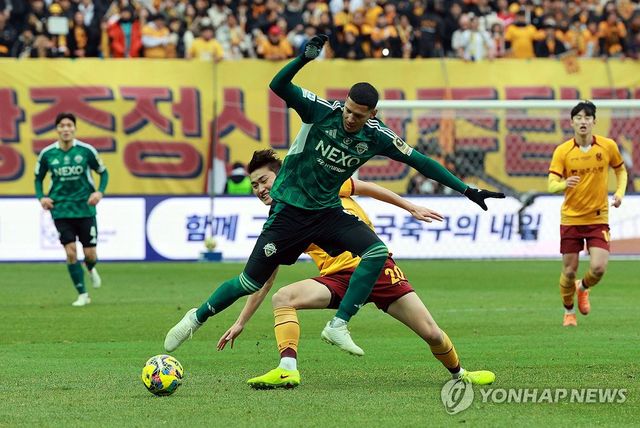 티아고, '내공이야'